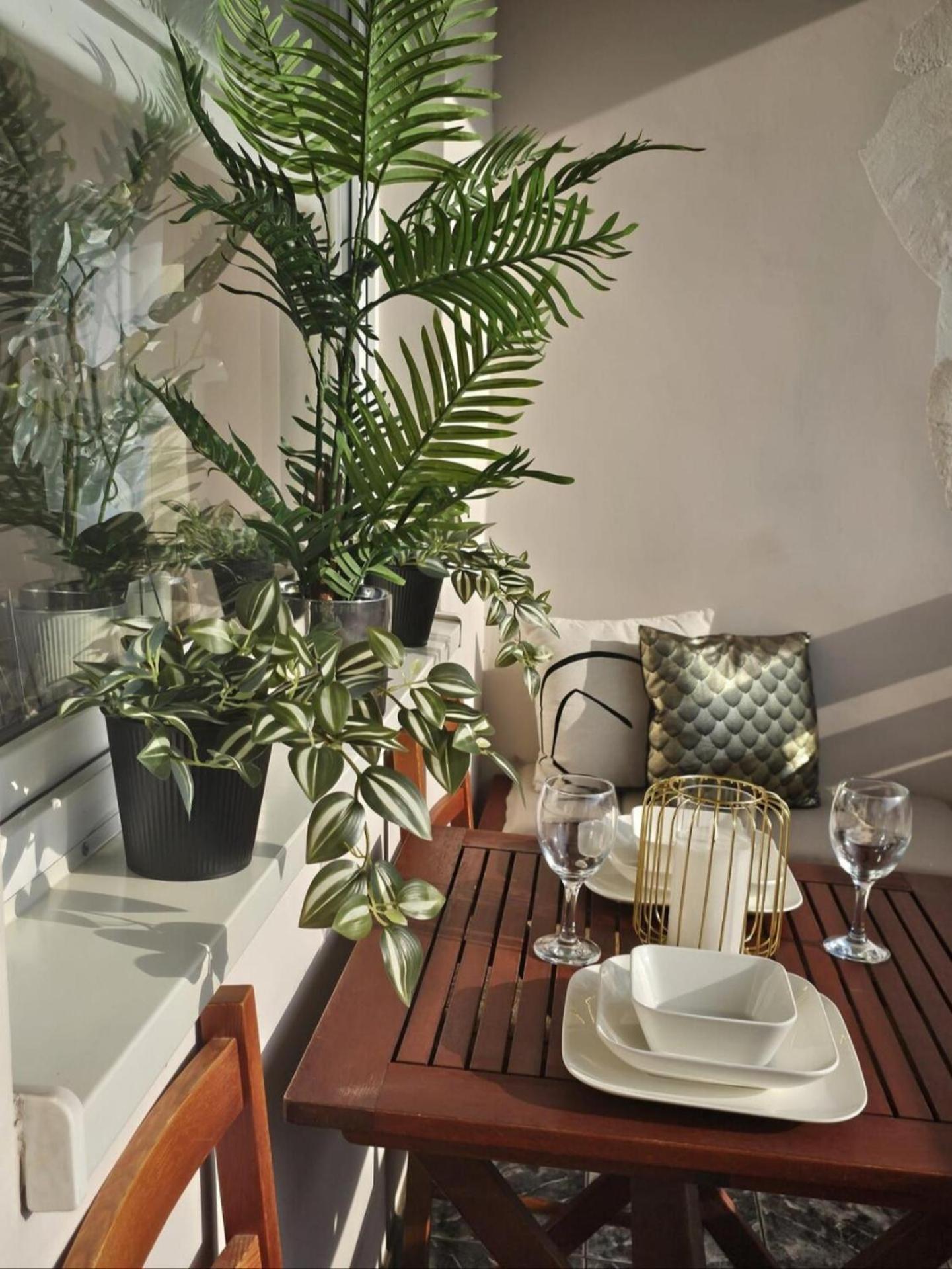 Apartment In Zyrardow 10Min To Suntago 외부 사진